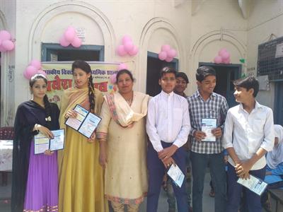 शासकीय विक्टोरिया माध्यमिक शाला में मनाया गया प्रवेश उत्सव का कार्यक्रम