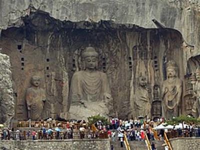 1400 years old Buddha statue in China