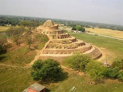Kesriya stupe